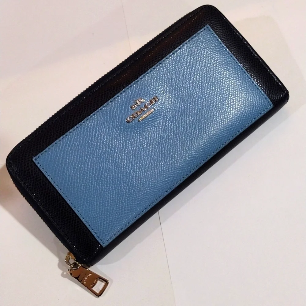 Authentic Coach Navy & Blue Crossgrain Zip-Around Wallet – Gold Logo Leather